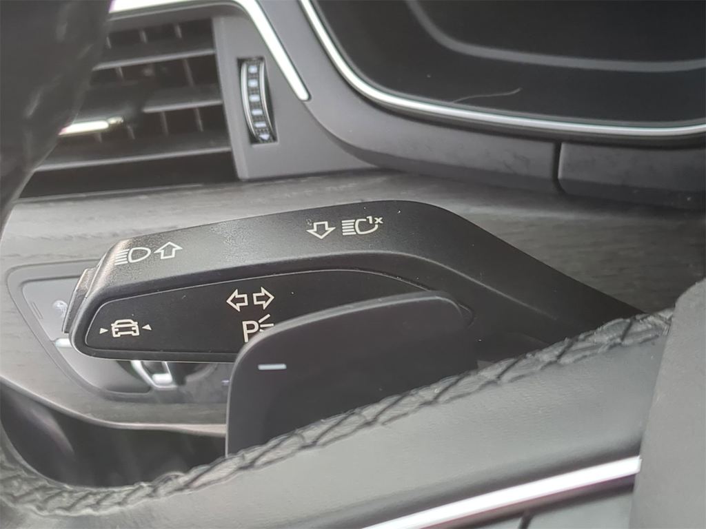 Thumbnail: 2021 Audi A4 - 38