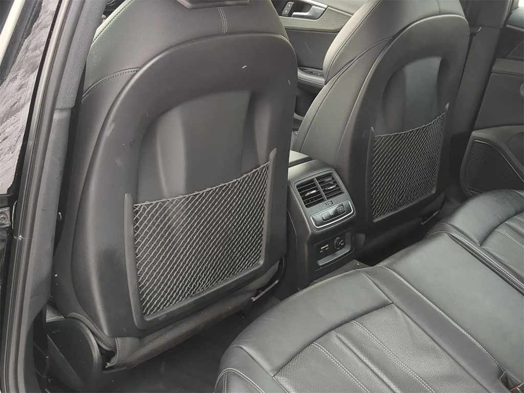 Thumbnail: 2021 Audi A4 - 12