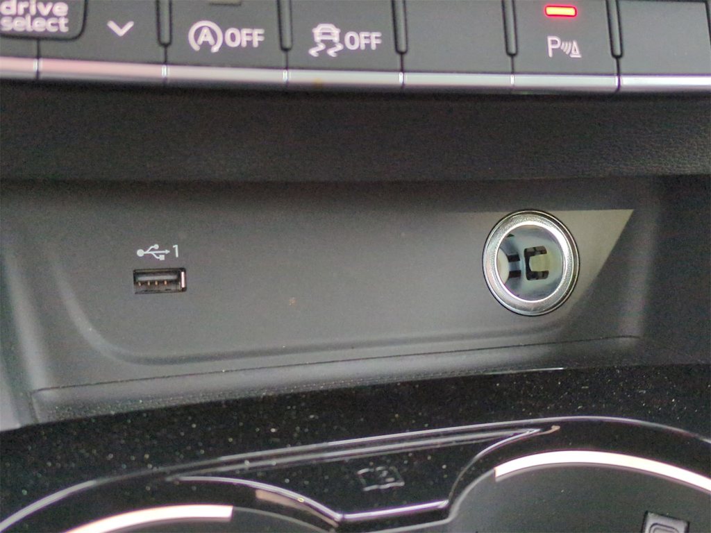 Thumbnail: 2022 Audi S5 - 35