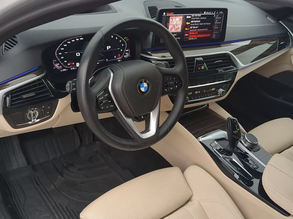 Thumbnail: 2023 BMW 5 Series - 2