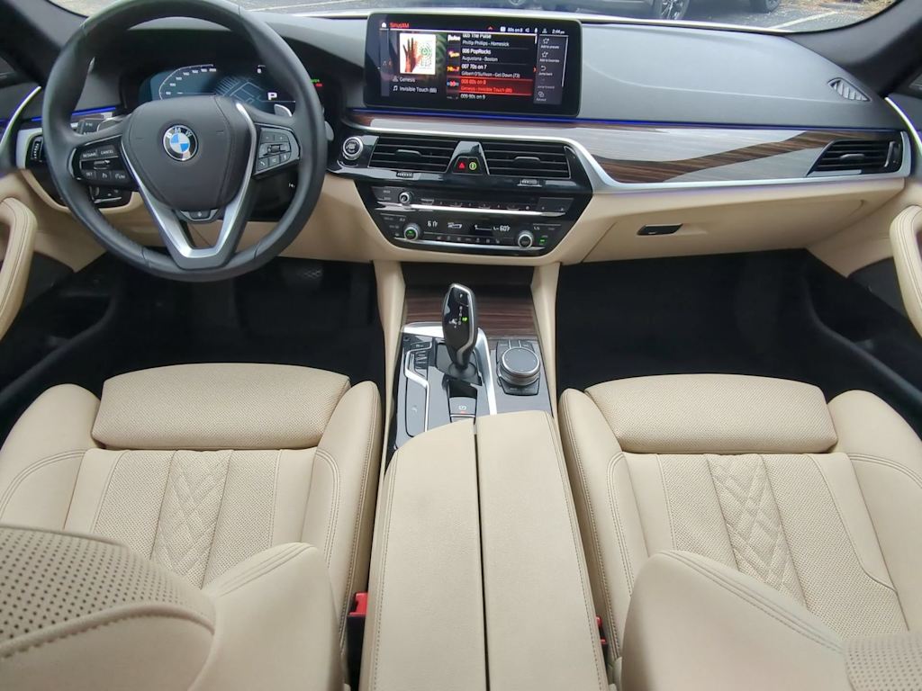 Thumbnail: 2023 BMW 5 Series - 9