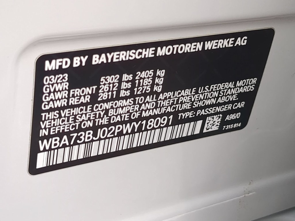 Thumbnail: 2023 BMW 5 Series - 18