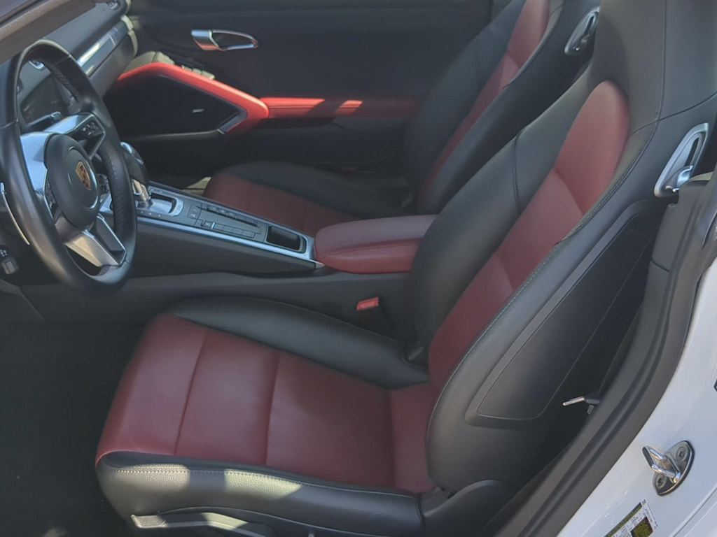 Thumbnail: 2021 Porsche 718 Cayman - 9
