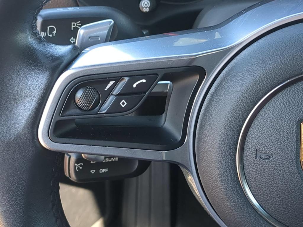 Thumbnail: 2021 Porsche 718 Cayman - 24
