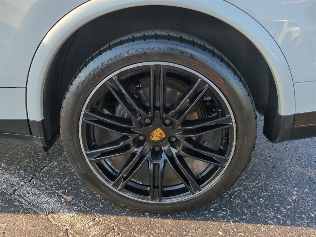 Thumbnail: 2017 Porsche Cayenne - 8