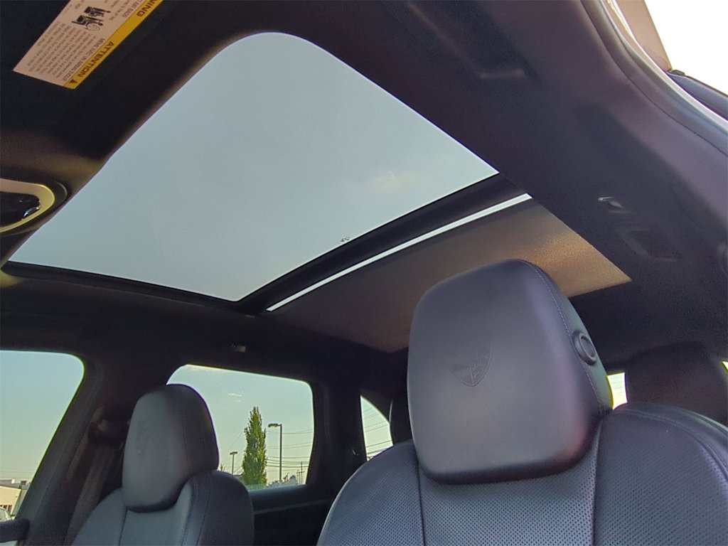 Thumbnail: 2017 Porsche Cayenne - 26