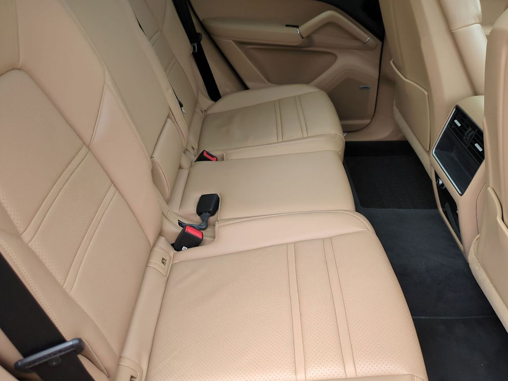 Thumbnail: 2019 Porsche Cayenne - 12