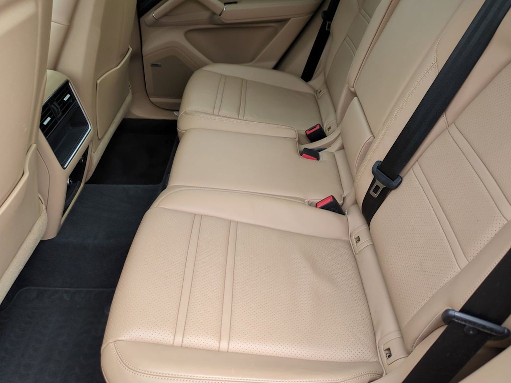 Thumbnail: 2019 Porsche Cayenne - 26