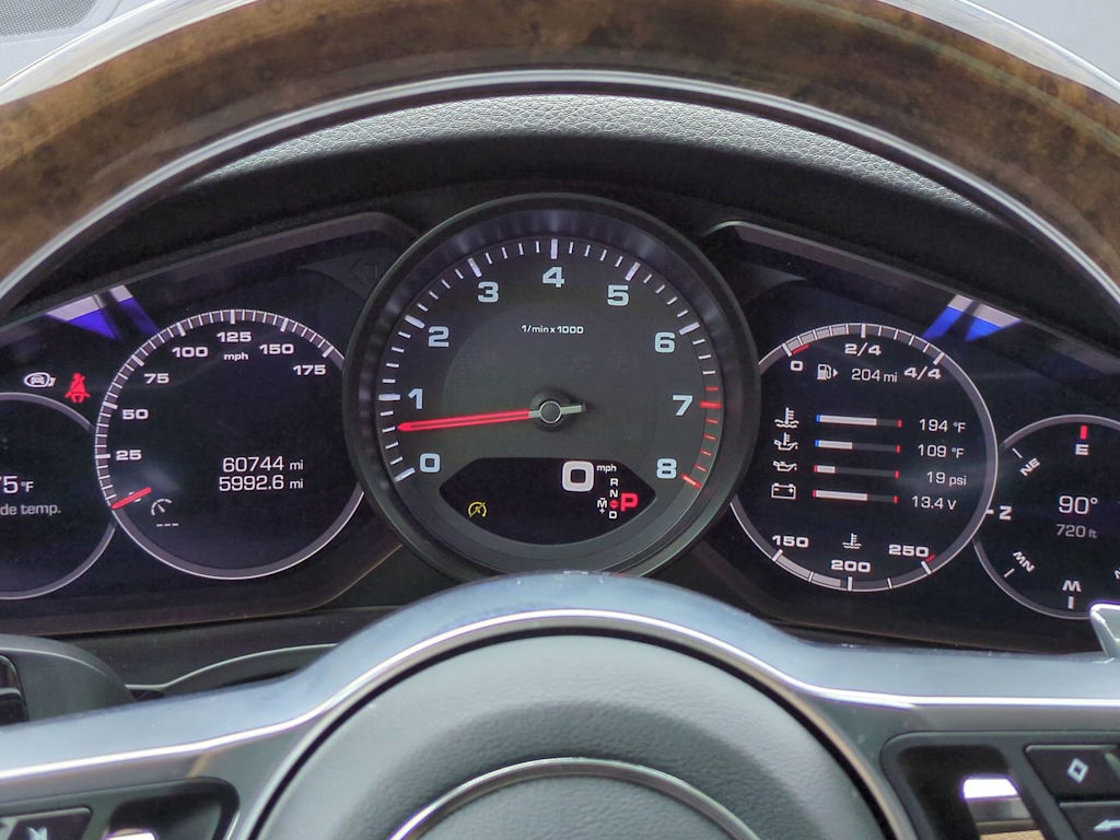 Thumbnail: 2019 Porsche Cayenne - 17