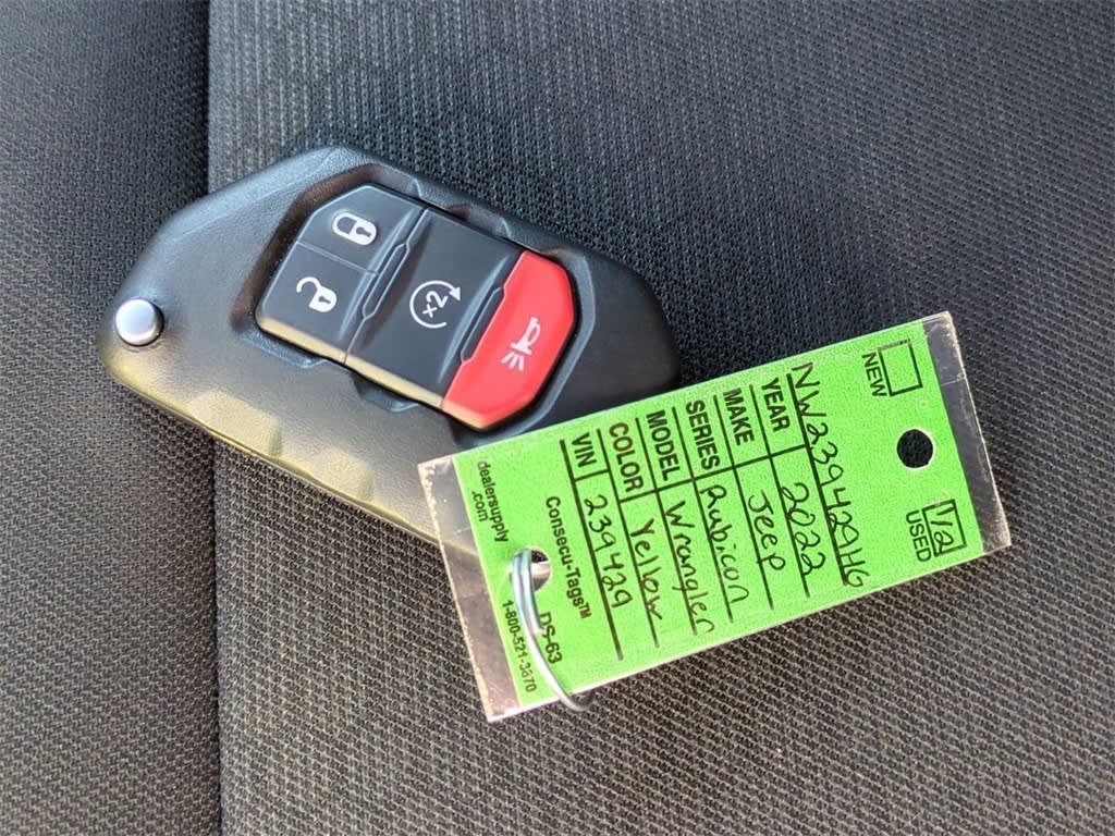 Thumbnail: 2022 Jeep Wrangler - 17