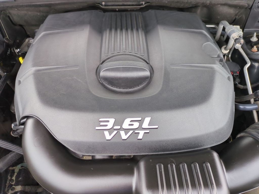 Thumbnail: 2012 Jeep Grand Cherokee - 9