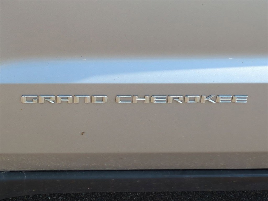 Thumbnail: 2014 Jeep Grand Cherokee - 20