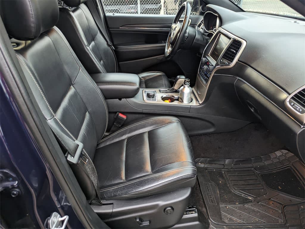 Thumbnail: 2016 Jeep Grand Cherokee - 9