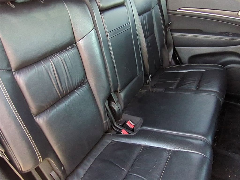 Thumbnail: 2015 Jeep Grand Cherokee - 23