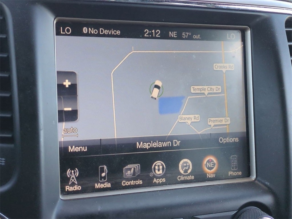 Thumbnail: 2015 Jeep Grand Cherokee - 29