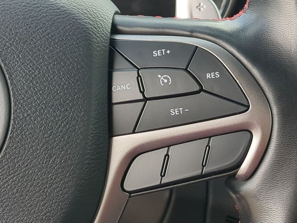 Thumbnail: 2020 Jeep Grand Cherokee - 27