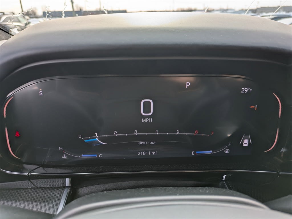 Thumbnail: 2023 Jeep Grand Wagoneer - 35