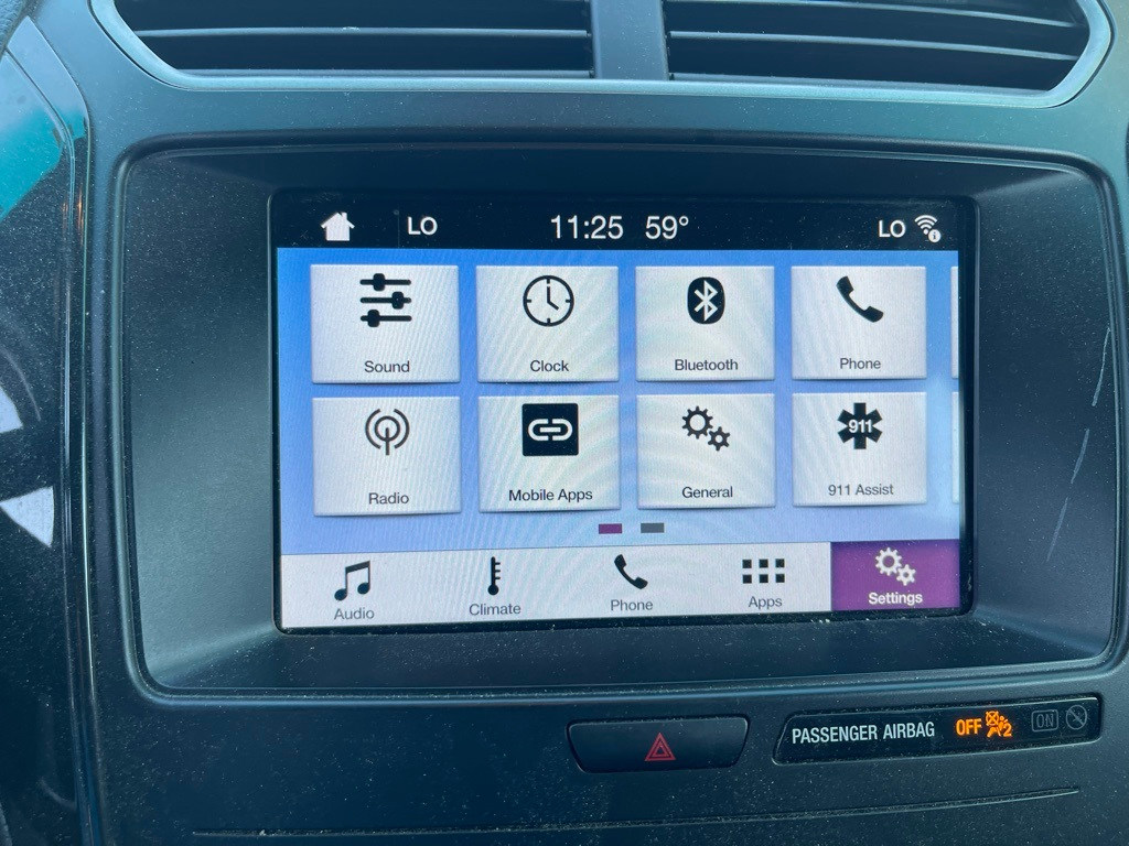 Thumbnail: 2019 Ford Explorer - 15