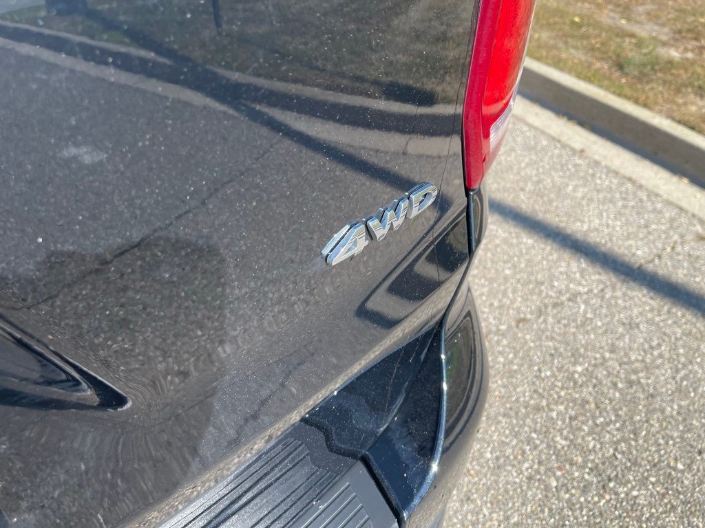 Thumbnail: 2019 Ford Explorer - 7