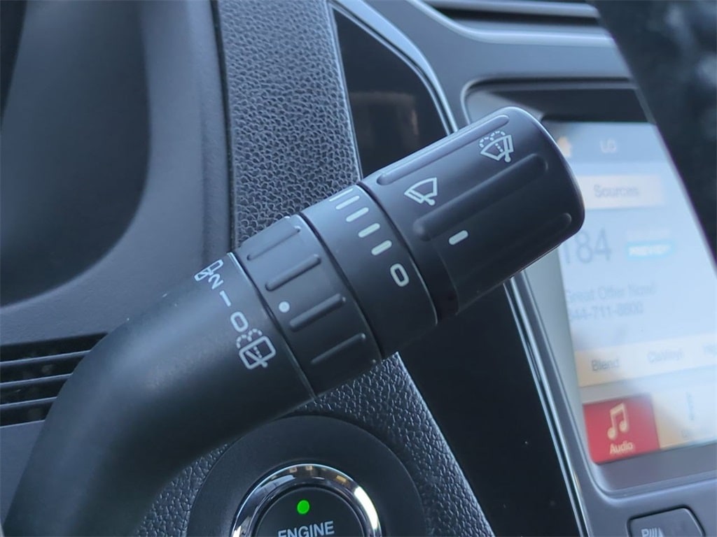 Thumbnail: 2017 Ford Explorer - 15