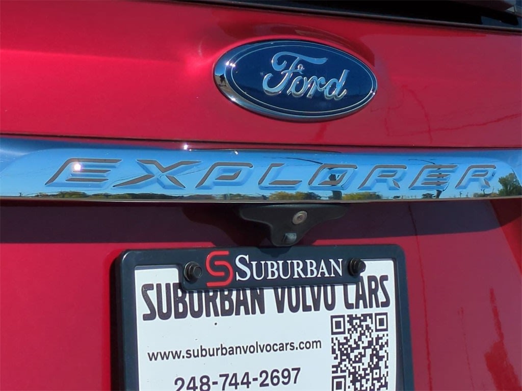 Thumbnail: 2017 Ford Explorer - 24