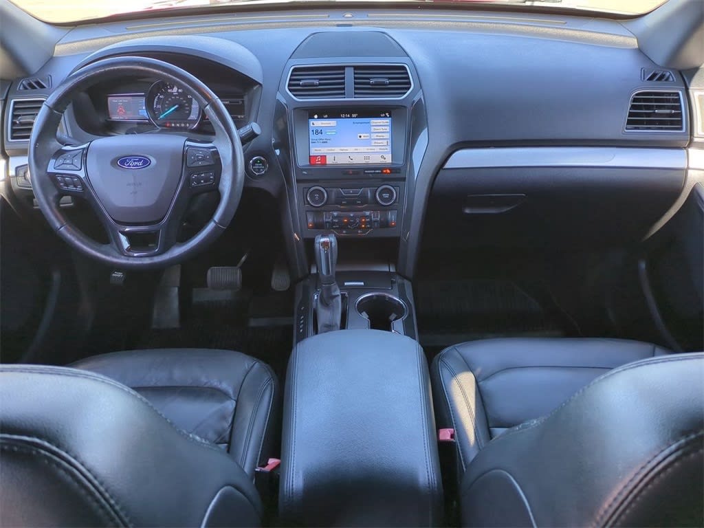 Thumbnail: 2017 Ford Explorer - 9