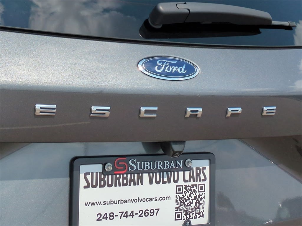 Thumbnail: 2023 Ford Escape - 19