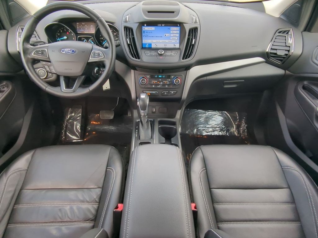 Thumbnail: 2018 Ford Escape - 9