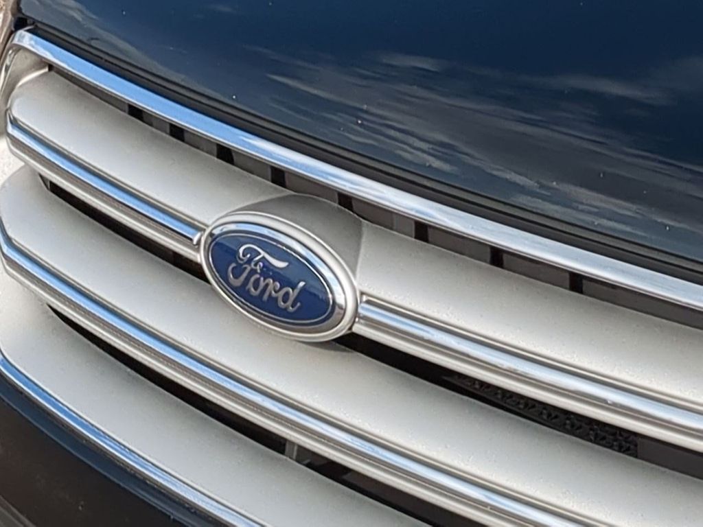 Thumbnail: 2018 Ford Escape - 7
