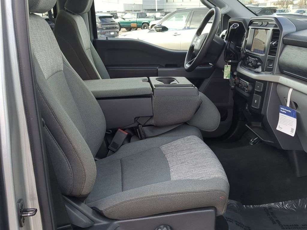 Thumbnail: 2023 Ford F-150 - 11