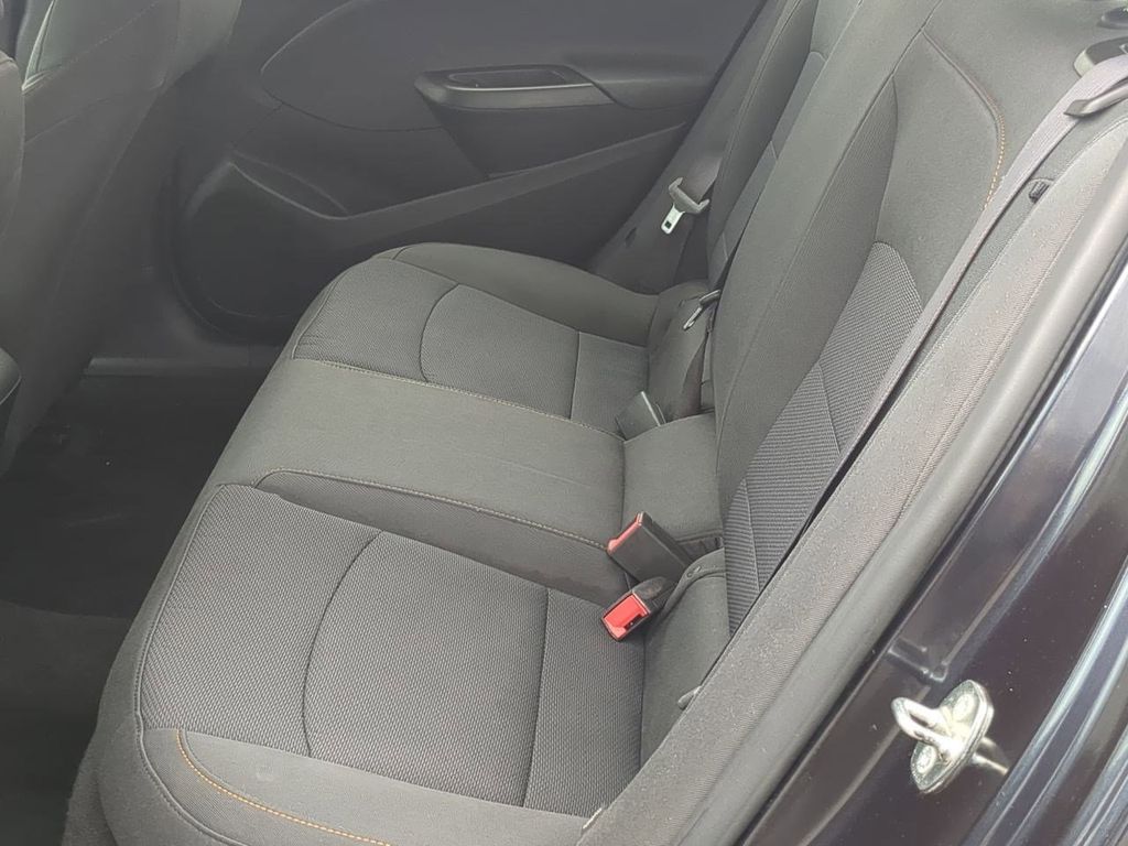 Thumbnail: 2016 Chevrolet Cruze - 25