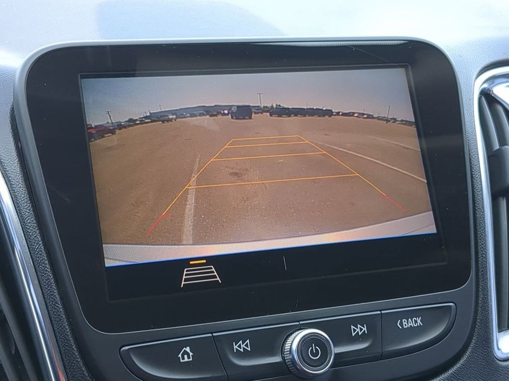 Thumbnail: 2019 Chevrolet Malibu - 30