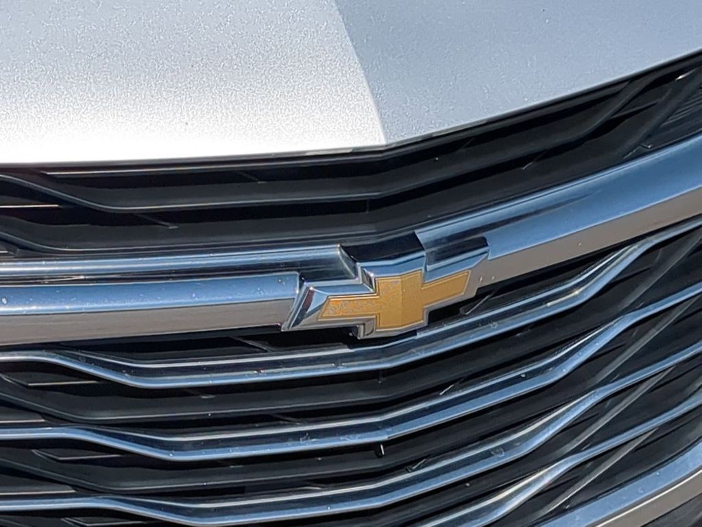 Thumbnail: 2019 Chevrolet Malibu - 7