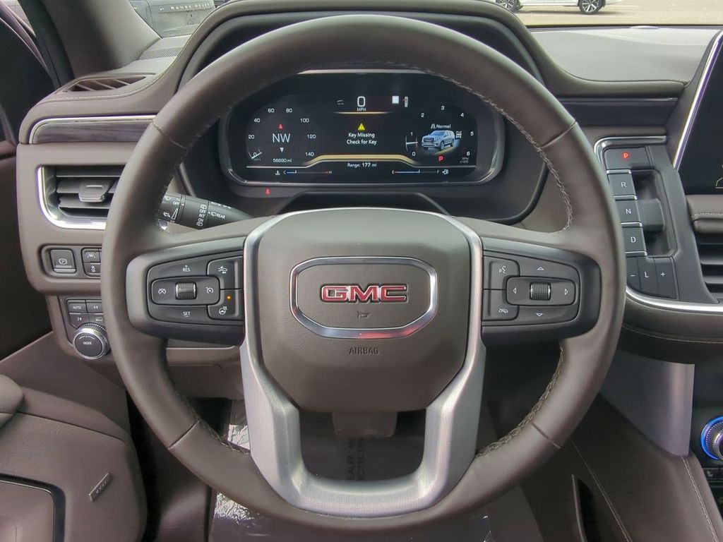 Thumbnail: 2023 GMC Yukon XL - 13