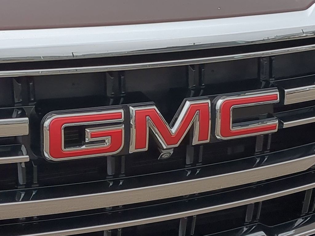 Thumbnail: 2023 GMC Yukon XL - 7