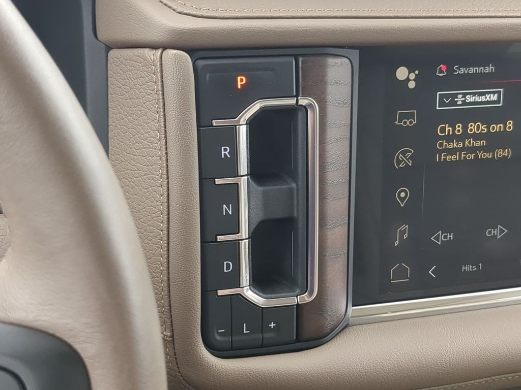 Thumbnail: 2022 GMC Yukon XL - 31