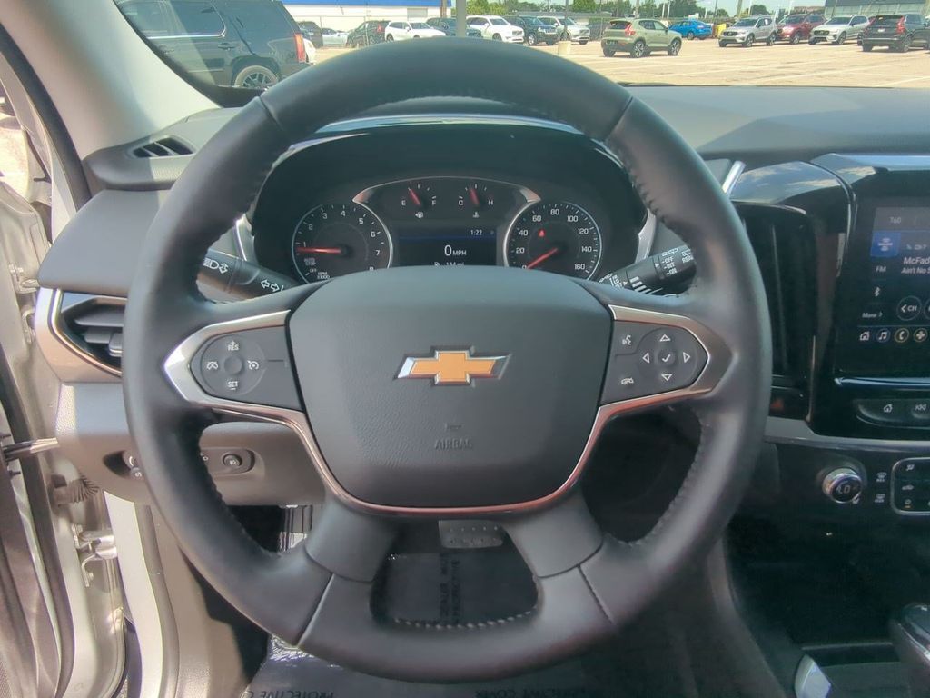 Thumbnail: 2020 Chevrolet Traverse - 13