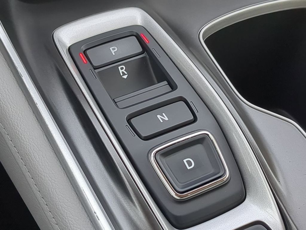 Thumbnail: 2018 Honda Accord - 14