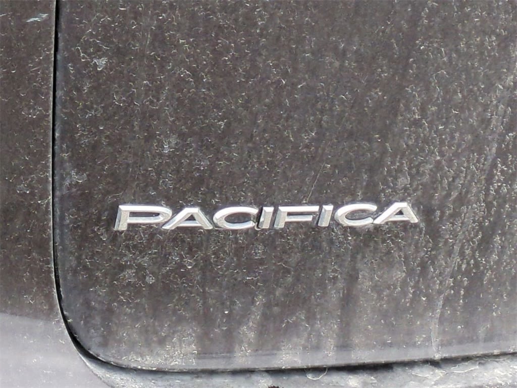 Thumbnail: 2017 Chrysler Pacifica - 24