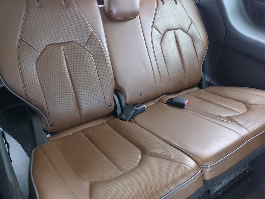 Thumbnail: 2017 Chrysler Pacifica - 27