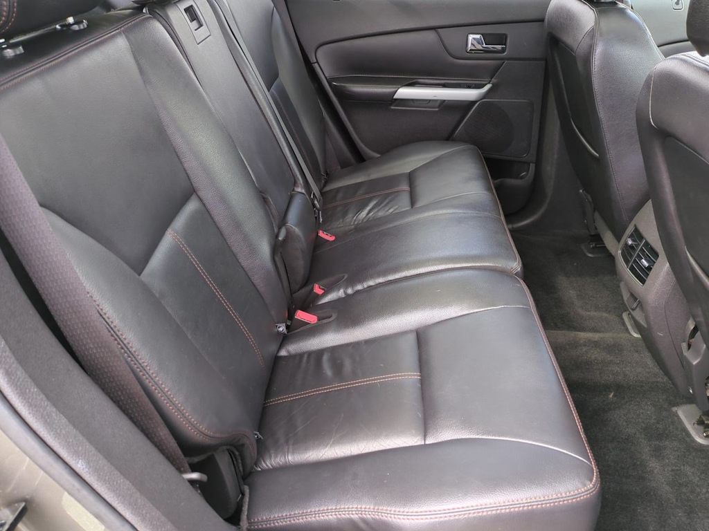 2013 Ford Edge SEL 29
