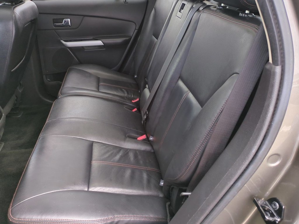 2013 Ford Edge SEL 28