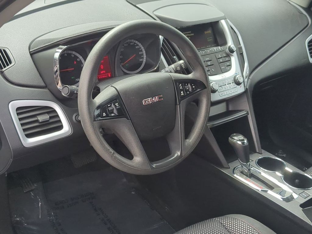 Thumbnail: 2017 GMC Terrain - 2