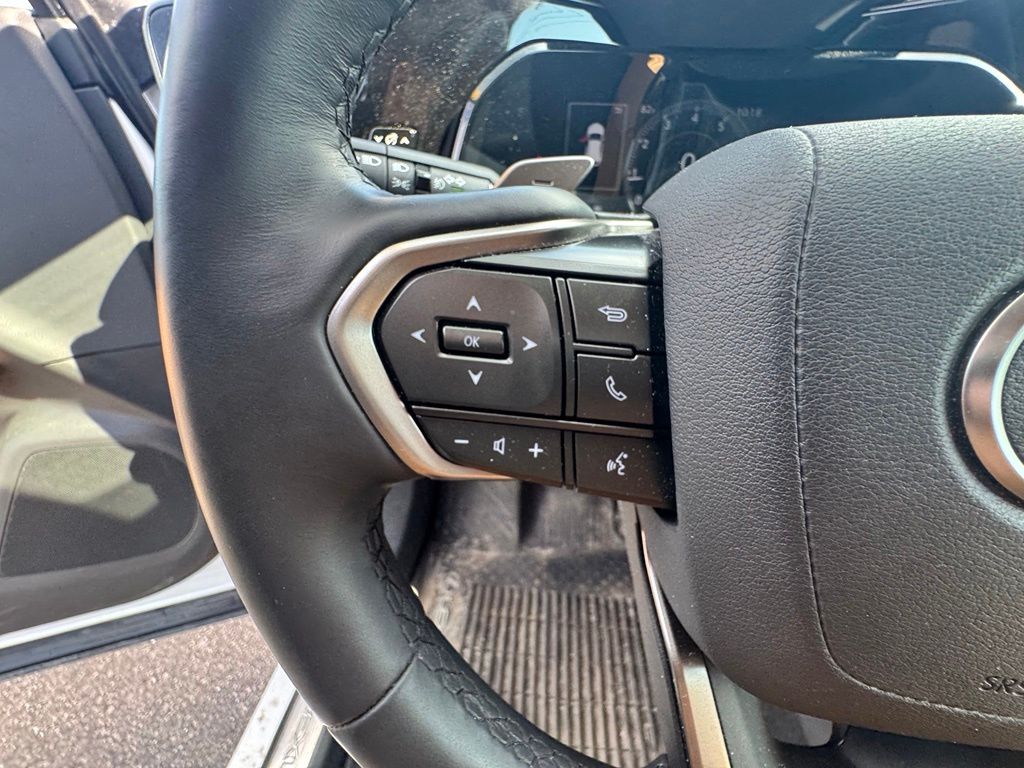 Thumbnail: 2024 Lexus ES - 22