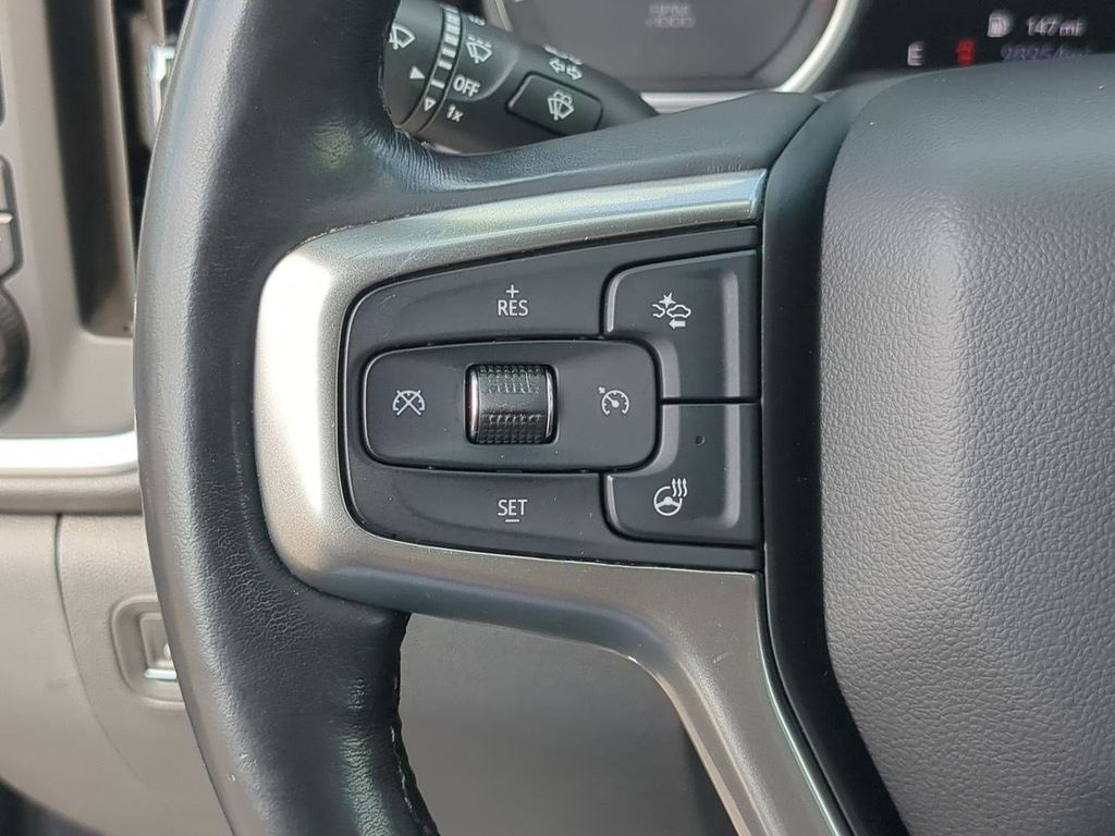 Thumbnail: 2019 Chevrolet Silverado 1500 - 26