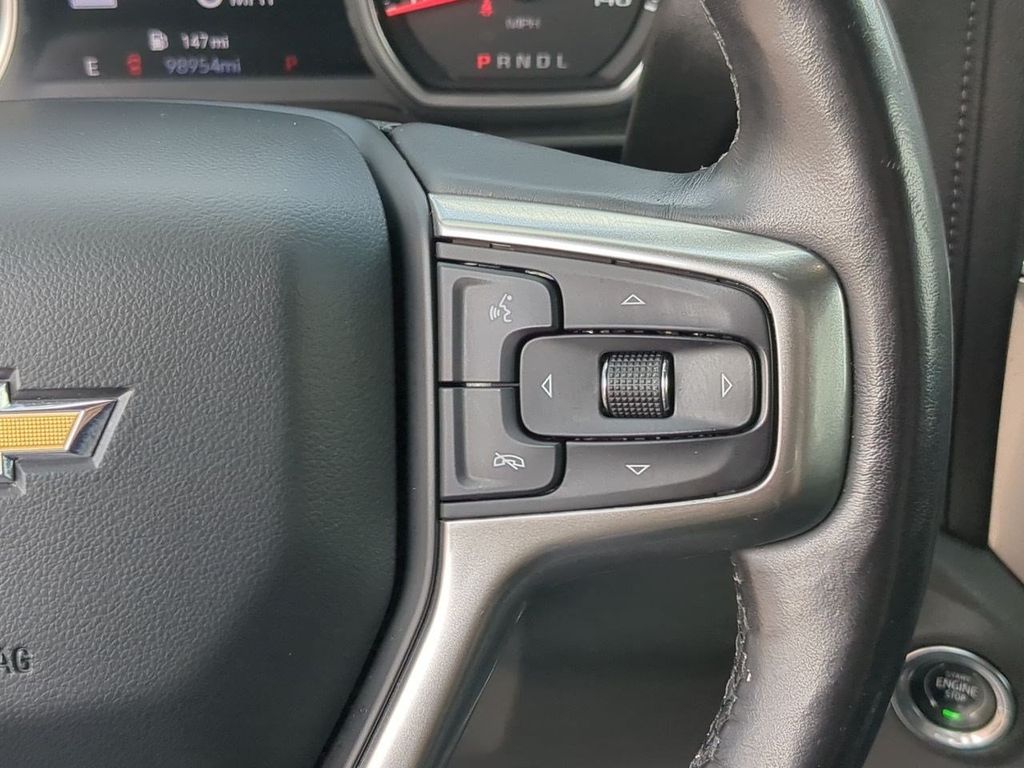 Thumbnail: 2019 Chevrolet Silverado 1500 - 27
