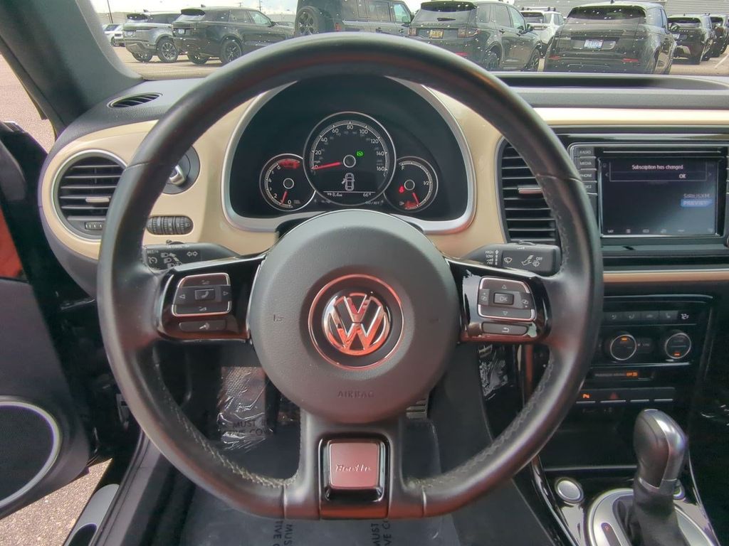 Thumbnail: 2019 Volkswagen Beetle - 8