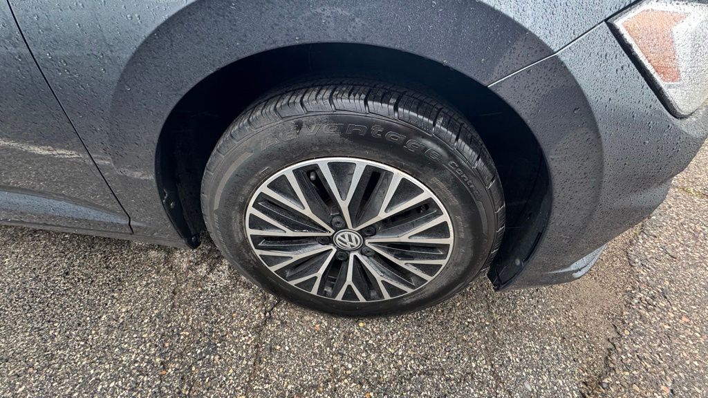 Thumbnail: 2019 Volkswagen Jetta - 7