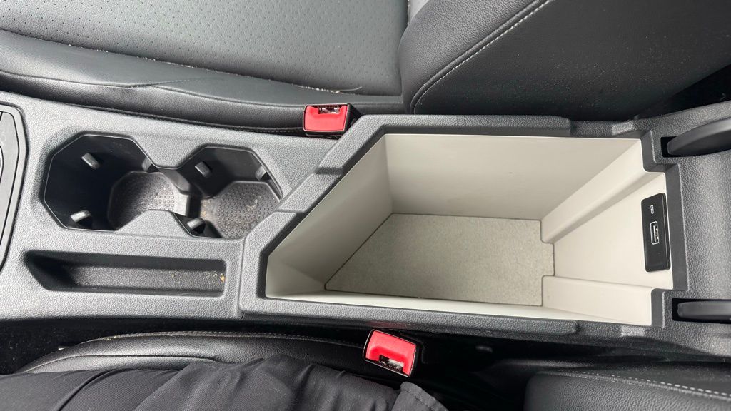 Thumbnail: 2019 Volkswagen Jetta - 9