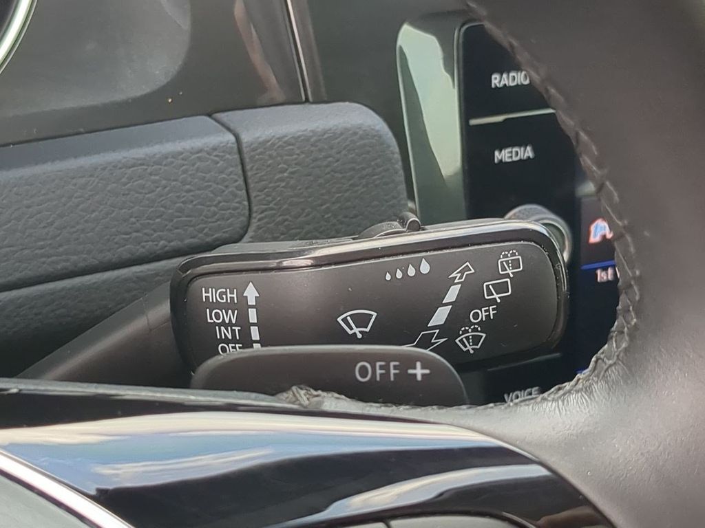 Thumbnail: 2019 Volkswagen Golf - 29